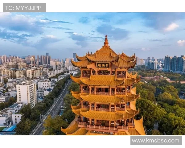 武汉旅游必玩景点推荐，畅游黄鹤楼东湖与美丽汉口的独特魅力